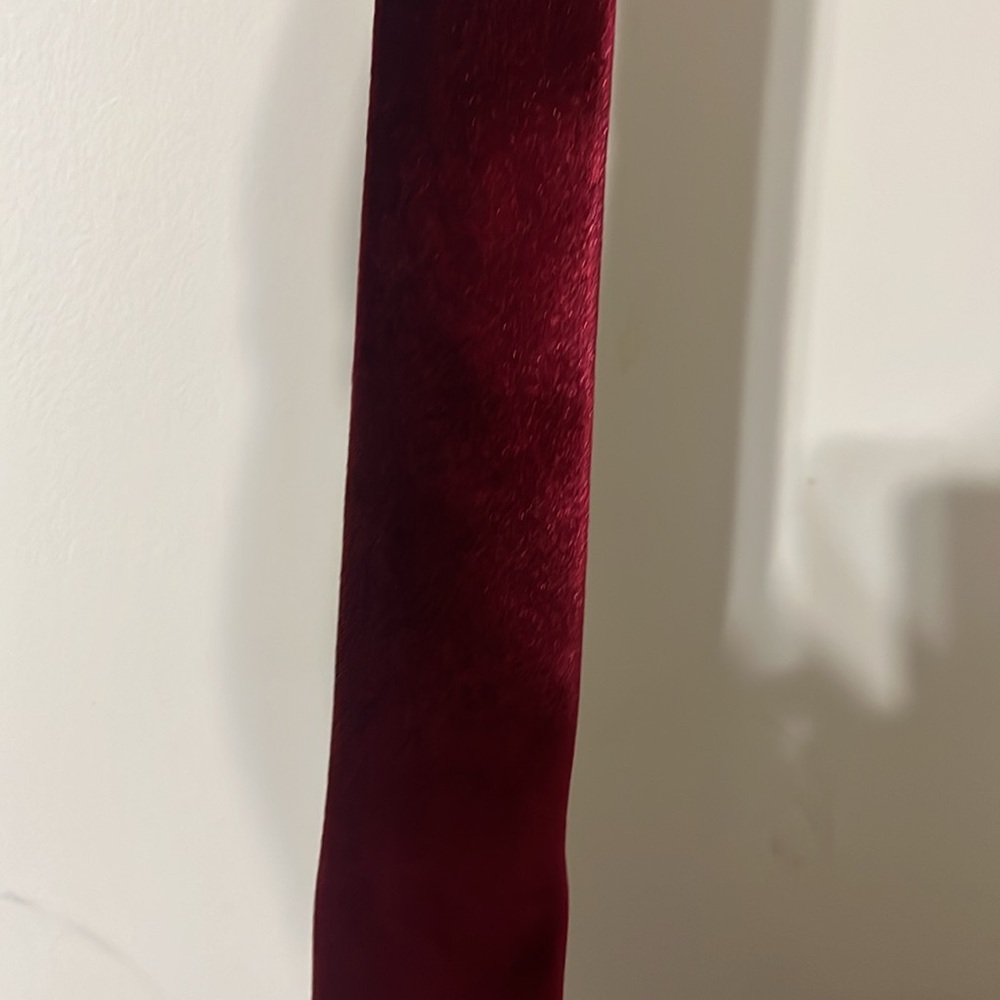FREE PEOPLE BNWT 
Vaughn Velvet Tie - Picture 8 of 8